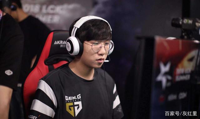 相互交流的 相互交流的